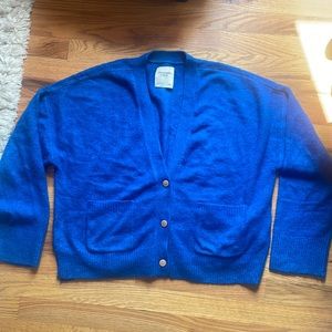 Abercrombie & Fitch Blue Sweater